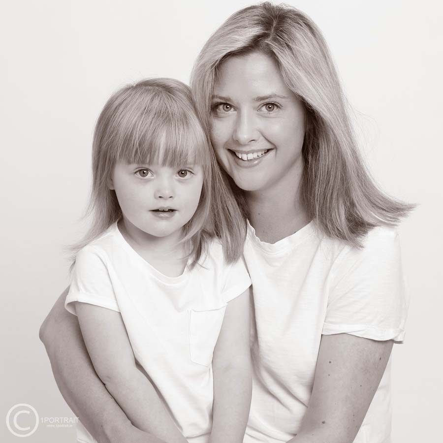 Mothers Day Photo Gift Mother & Daughter Family Portrait www.1portrait.ie gift ideas for Mom